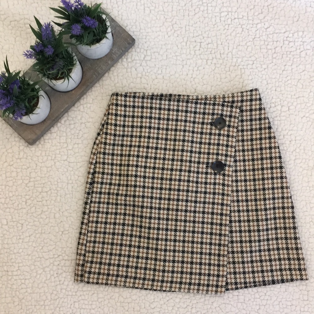 NWOT H&M Houndstooth Mini Skirt